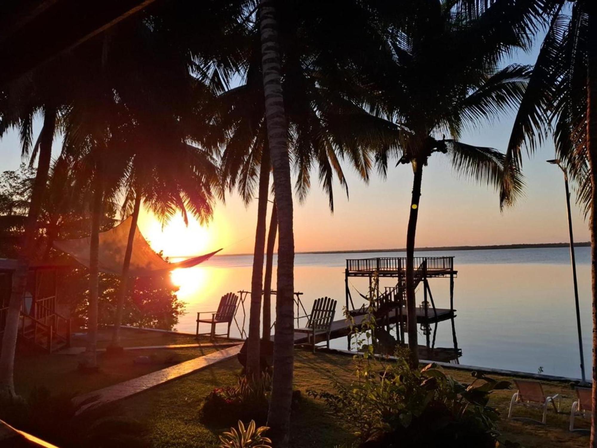 Coras Place Bacalar Lagoon Front 외부 사진